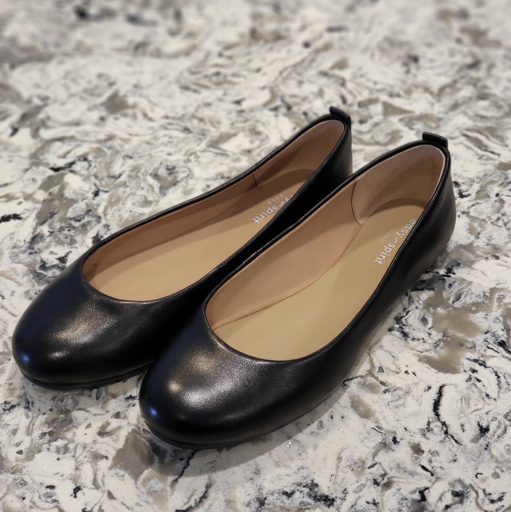 Black Size 6 Supportive Flats